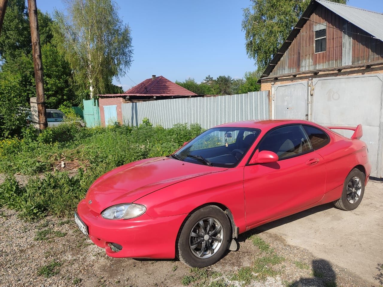 Продам hyundai tiburon