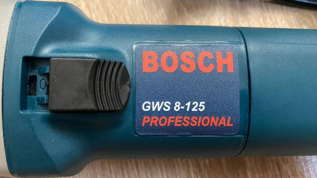 Продаётся болгарка Bosch