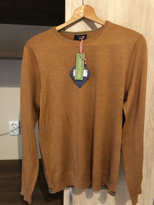 Пуловер ма марката White Stuff 100% вълна