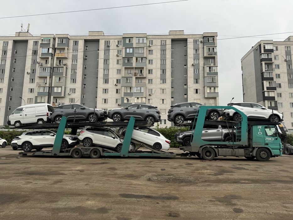 Автовоз Автовозы услуги Автоперевозки по всему Кз и Снг Тралл