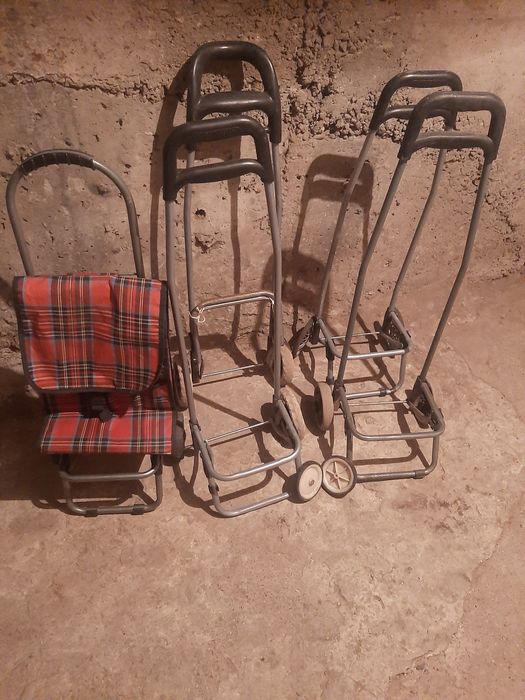 Колички за пазаруване