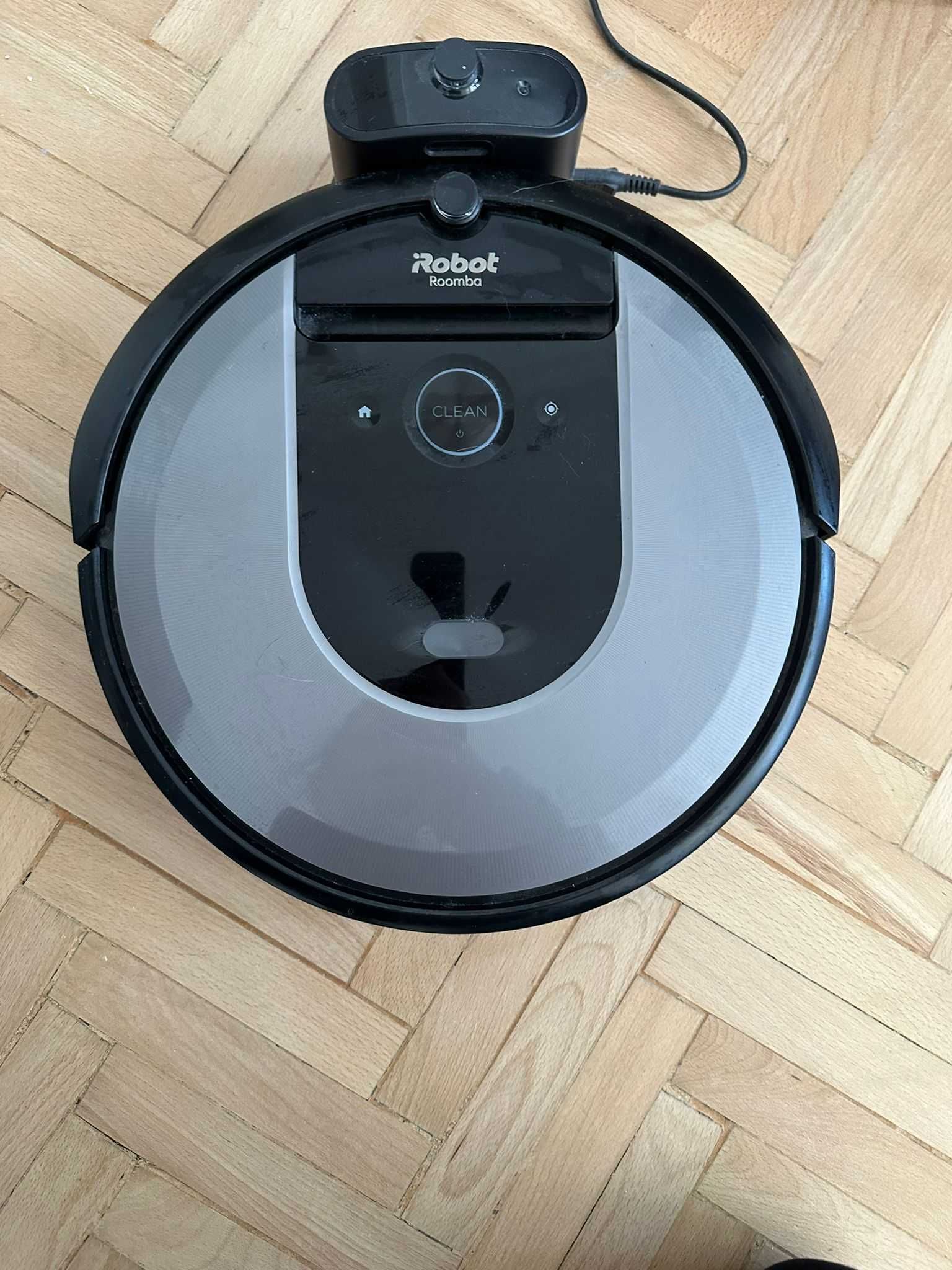 Robot aspirator iRobot Roomba i7 (i7150), Li-ion, Consum 26Wh