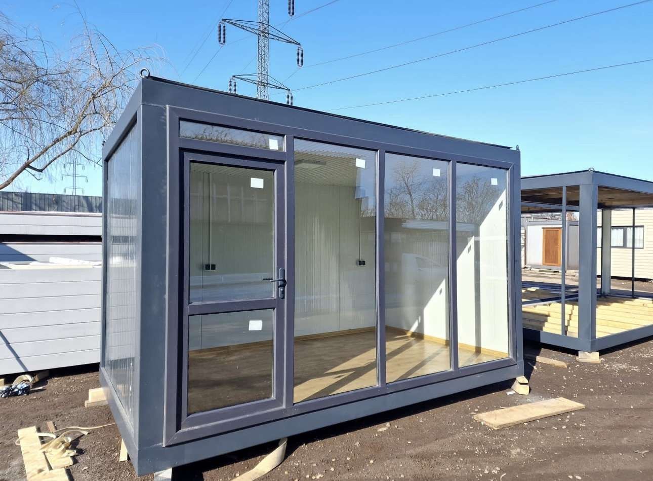 Containere modulare cu vitrina