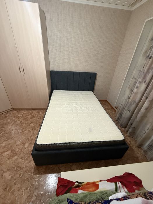 Продам кровать в отличном состоянии. Б/у
