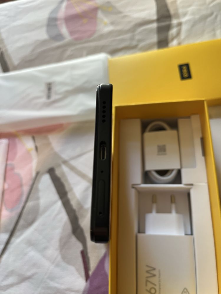 Нов Poco X5 Pro 6/128gb гаранция