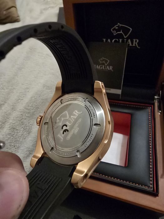 Часовник Jaguar ЧИСТО НОВ!!! Бартер