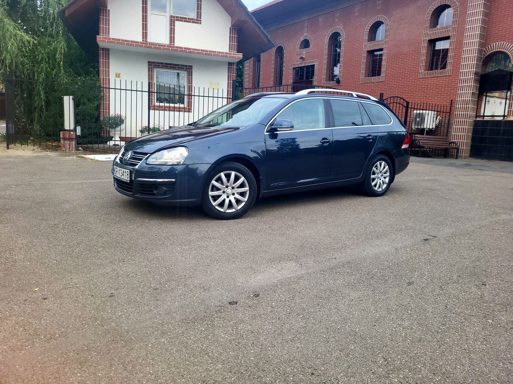 Vand golf 5 model higline an fabr 2008.2litri diesel 140 cai