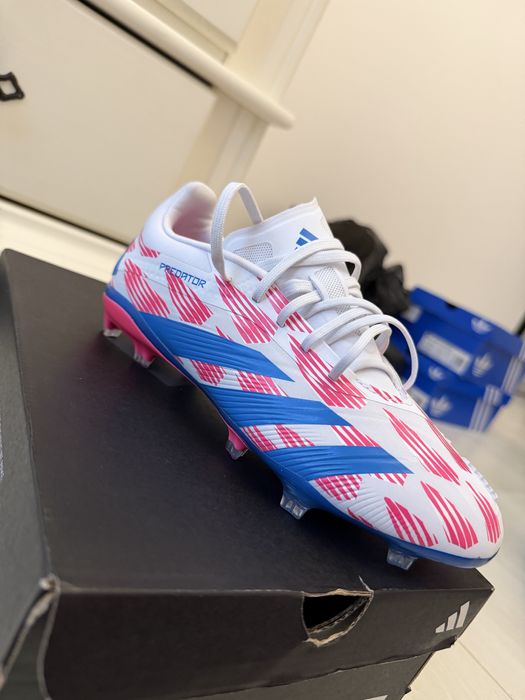 Ghete sport adidas Nou