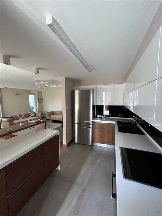 Дава се под наем Мезонет в Пловдив, Южен - 69 кв.м за 377.4 € - Снимка #2