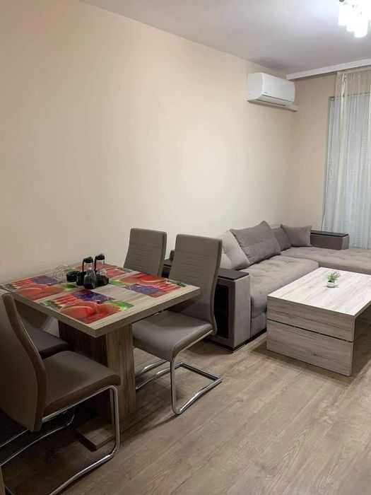 Дава се под наем Двустаен апартамент в Бургас, Сарафово - 56 кв.м за 200 € - Снимка #1