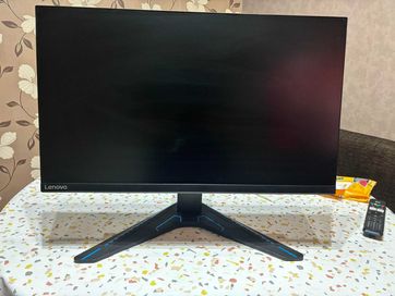 Продавам Геймърски Монитор LENOVO G27-20!