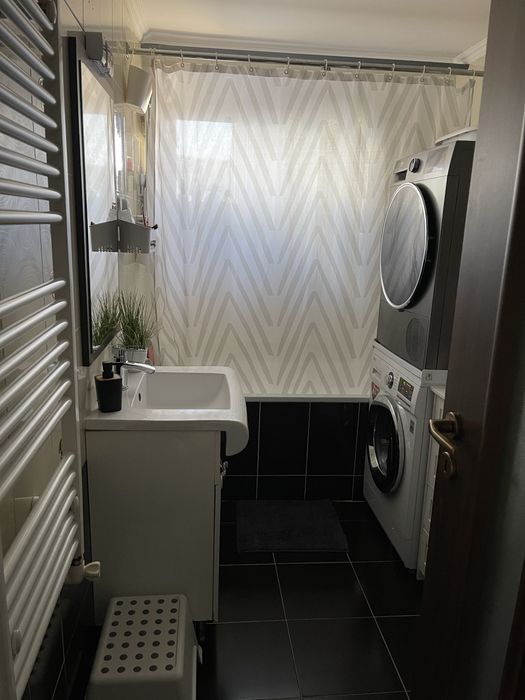 Apartament de inchiriat