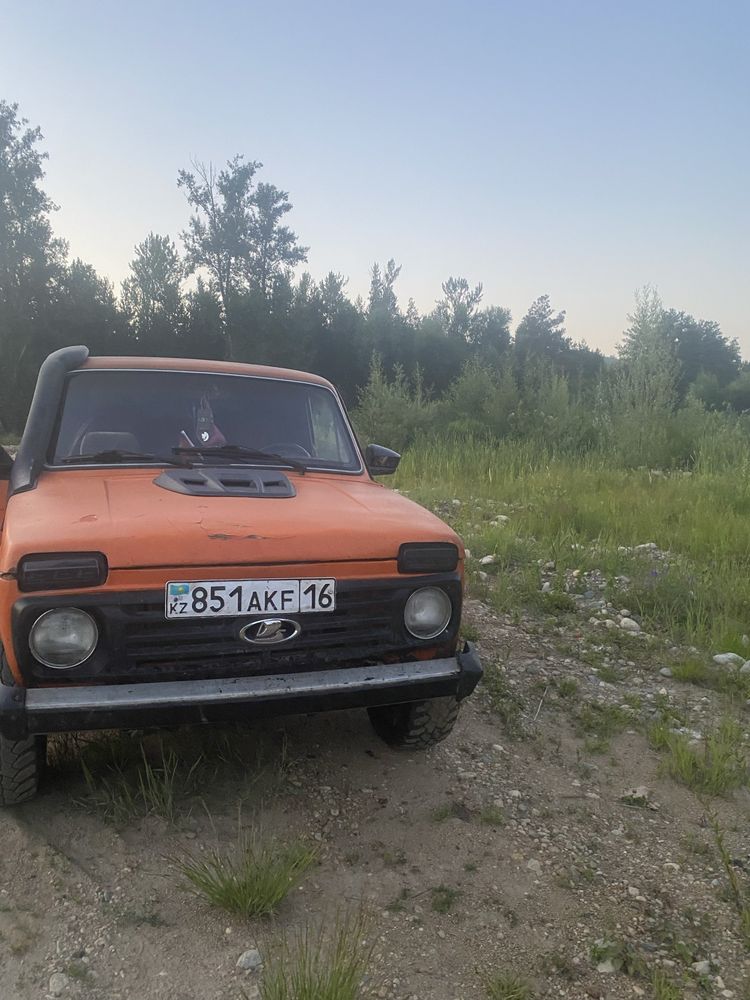 Продам нива 2121