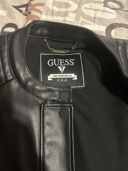 Кожено яке Guess