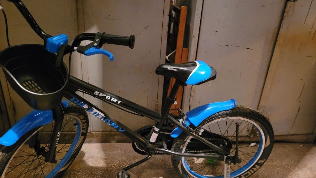 Bicicleta noua folosita de 2 ori