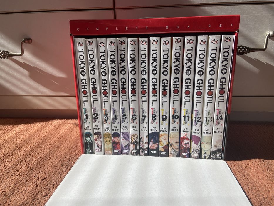 Tokyo Ghoul si Tokyo Ghoul: re Colectie completa