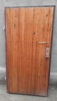 Железный дверь хороший состояние 180*92 см