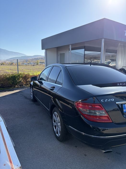 Mercedes-Benz 220 cdi