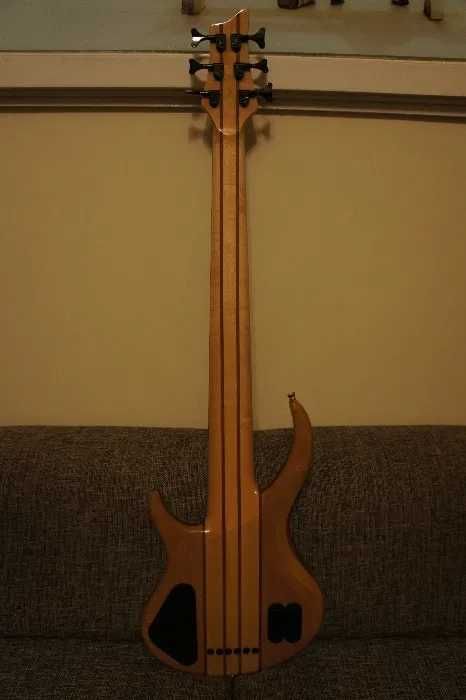 Chitara bass activ/pasiv cu 6 corzi, Harley Benton BZ-6000 NT