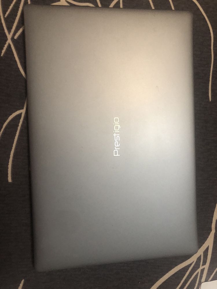 Laptop Prestigio