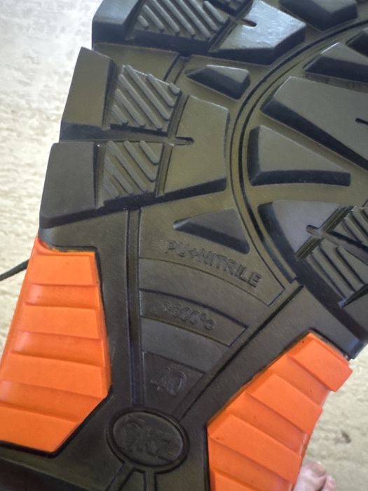 Ботинки рабочие летние 40 размер