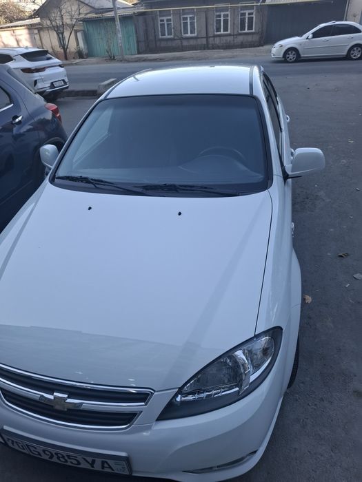 Автомобиль Lacetti 2023