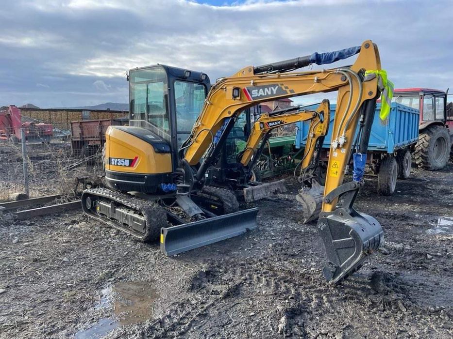 Excavator Excavare Canalizari Pluviale Fundatii Sapaturi