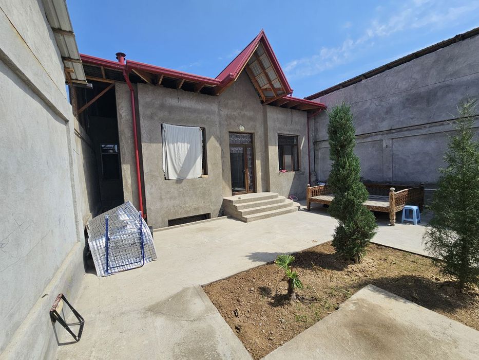 Продается  участок 4 соток 5 комнатная.