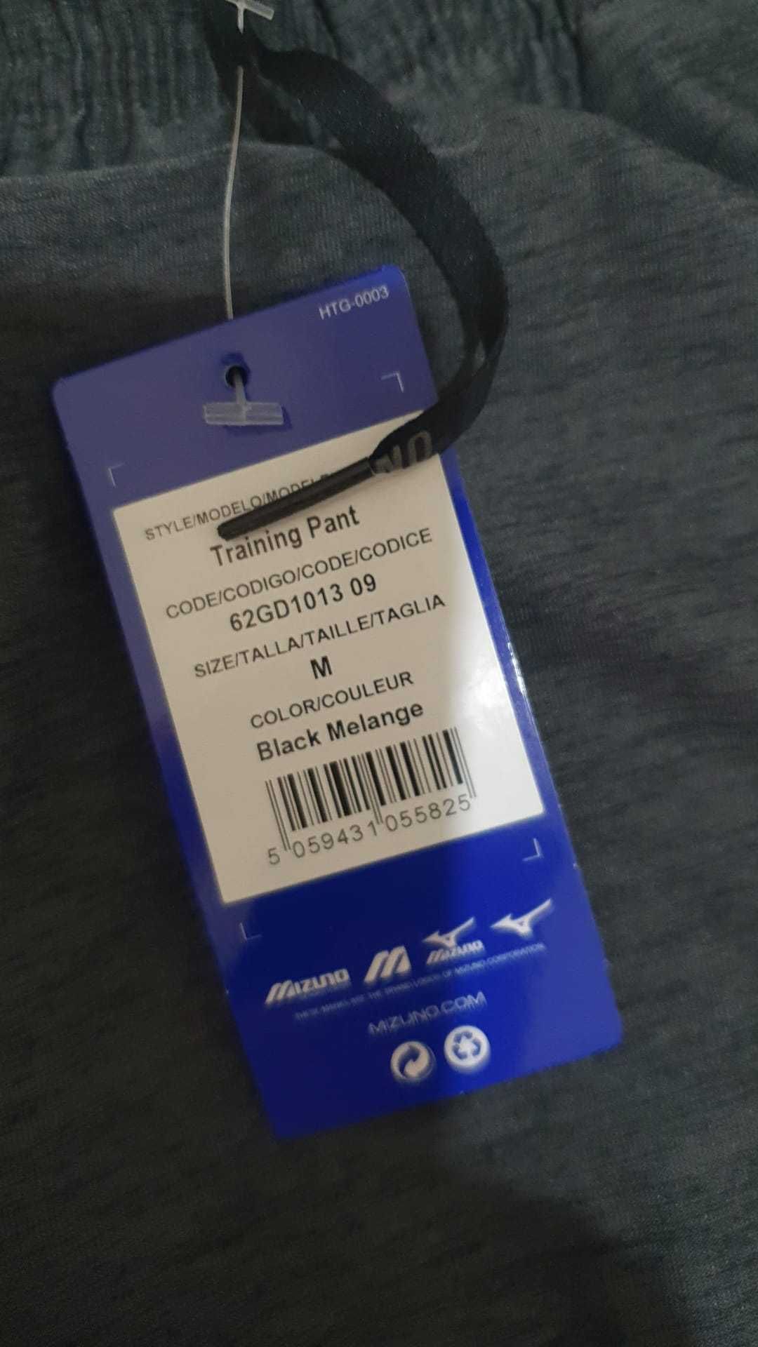 Vand pantaloni de trening mizuno masura M originali noi