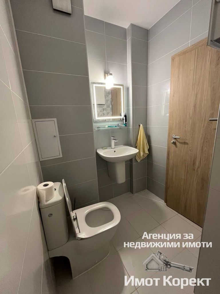 Продава се Двустаен апартамент в Пловдив, Съдийски - 70 кв.м за 2215 €/кв.м - Снимка #9