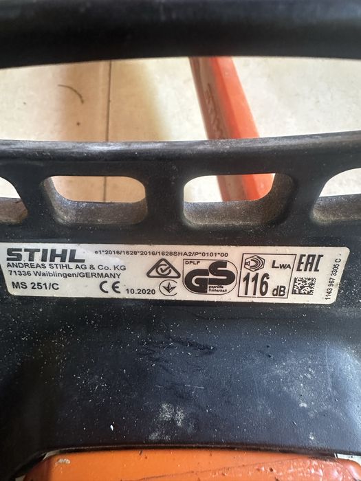 Drujba Stihl ms 251 din 2020 cumparata de noua folosita putin