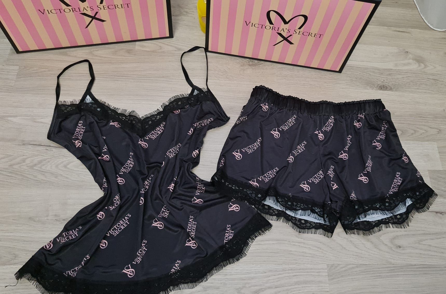 Pijama victoria's secret superba