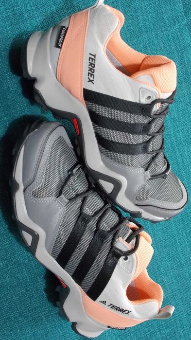 adidasi Terrex 38 2/3 incaltaminte drumetie,munte,trekking,alergare