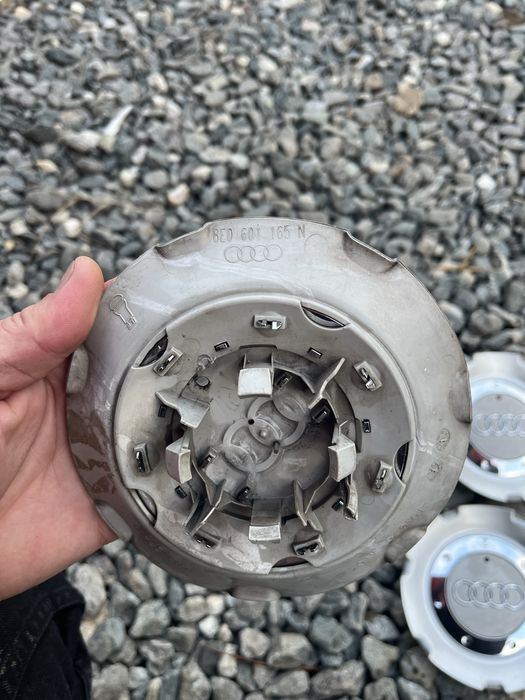 Capace audi jante aluminii