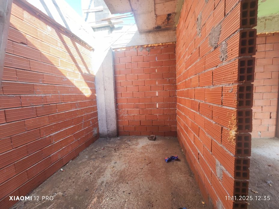 ПРОДАВА Мезонет в процес на строителство