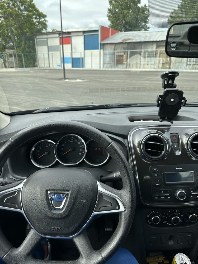 Vand / schimb Dacia Logan 2018 / GPL