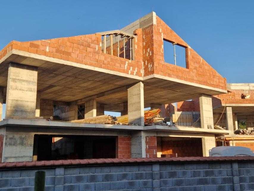 Новостроящи се къщи в с.Мусачево общ. Елин Пелин