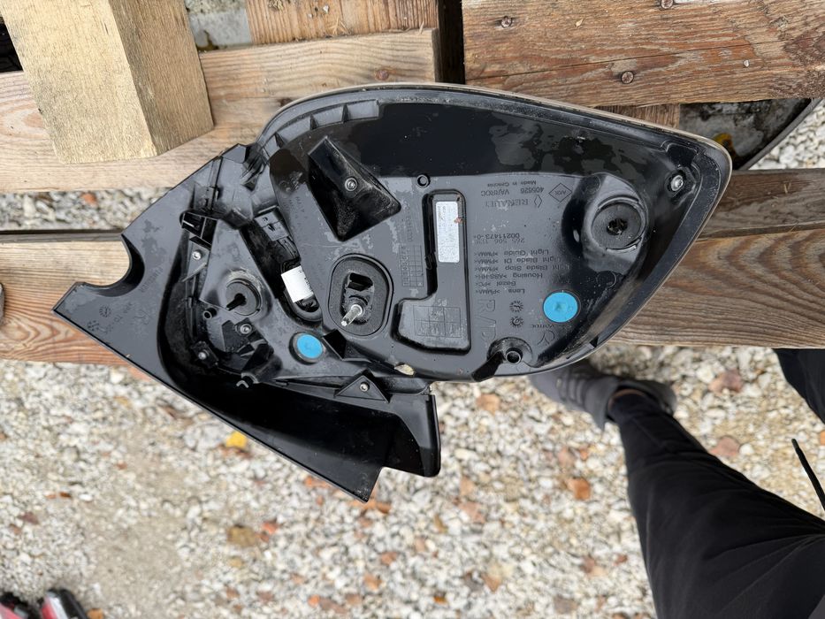 Стоп Renault Zoe