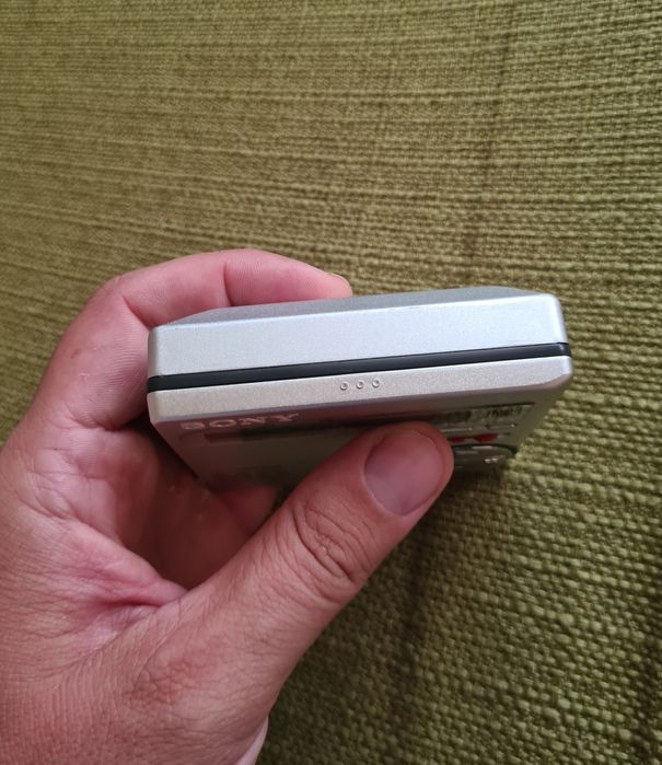 Sony Minidisc MD Recorder Walkman MZ-R70 Mini Disc Player Portabil