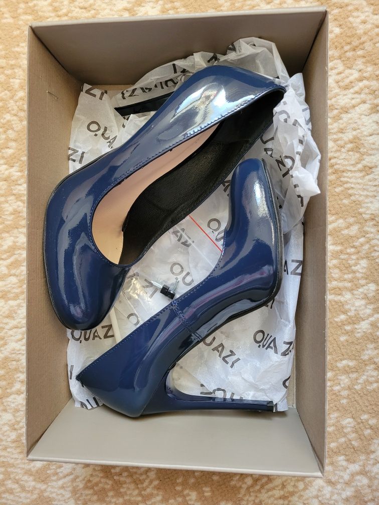 Pantofi cu toc Bleumarin marimea 36