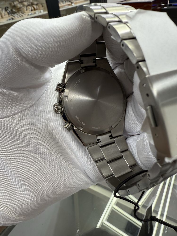 Часы Citizen Titanium