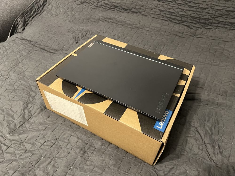 Lenovo Legion 5 RTX 2060/ Ryzen 5/ 16gb RAM