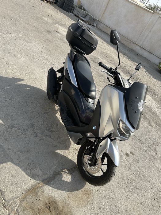 Продается Скутер Bonvi 150 кубов пробег 1700км