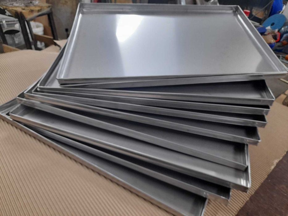 Tavi inox pentru copt  sin gatit.