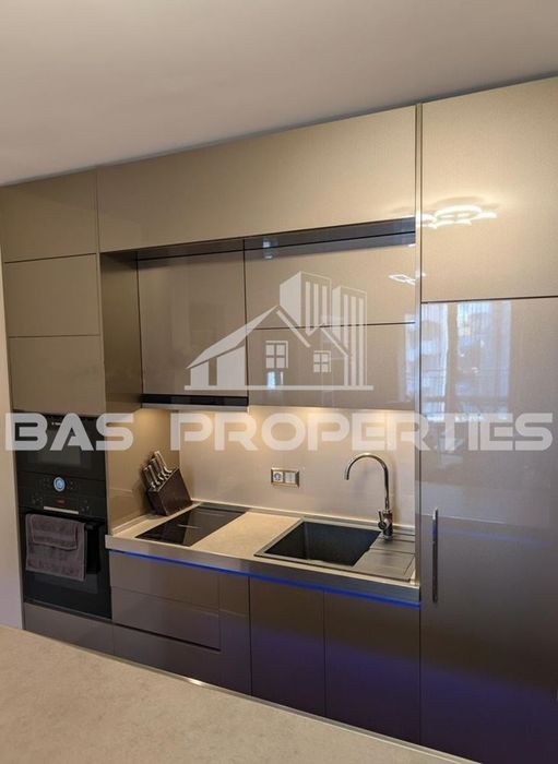 Продава се Двустаен апартамент в София, Студентски град - 70 кв.м за 3915 €/кв.м - Снимка #1