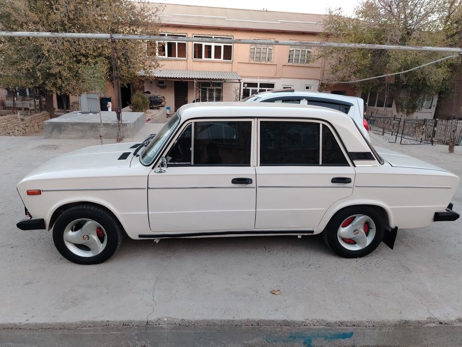 2106 Sotiladi srochniy pul. Kerak yili 1990 NAVOROT BUGAN