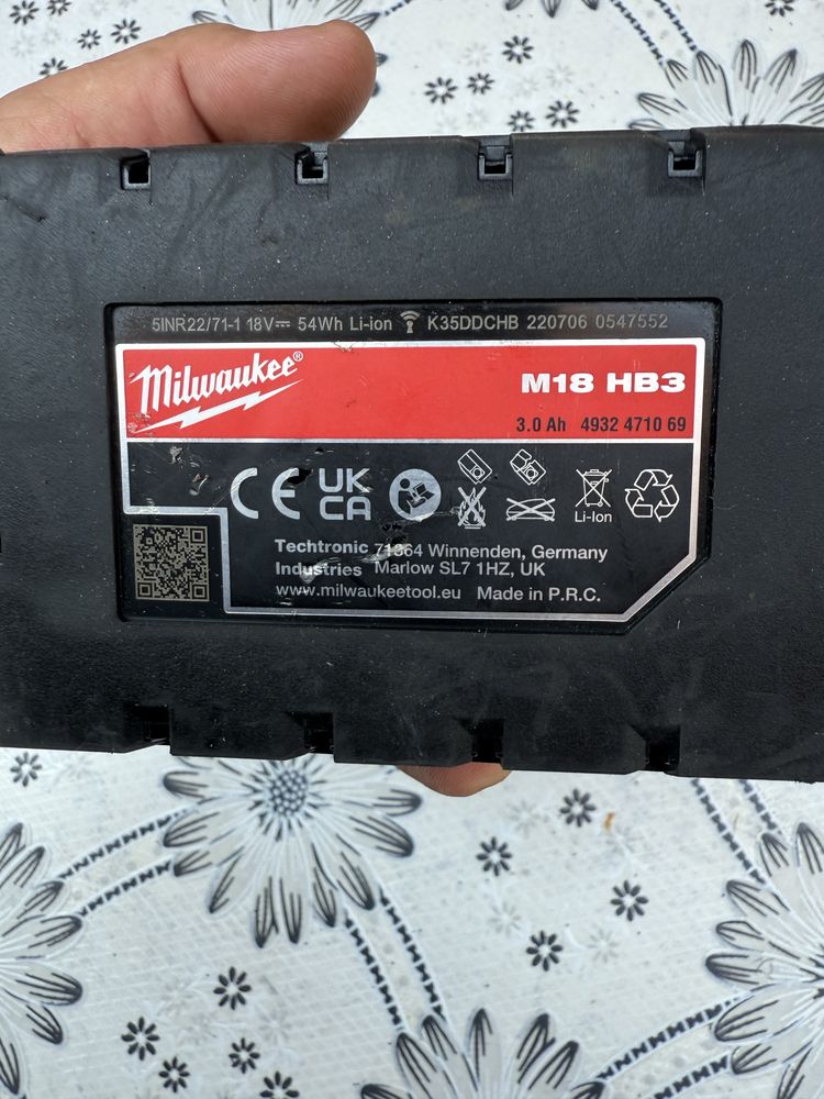 Акумулаторна Батерия Milwaukee M18HB3, 18V, 3.0 Ah Li-ion