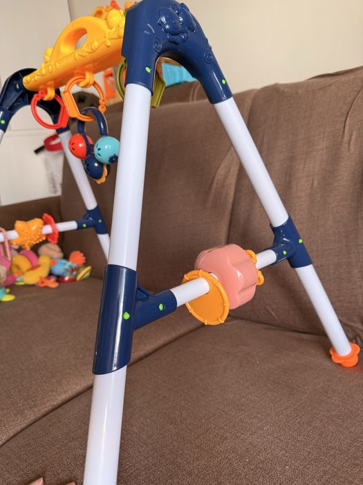 Шезлонг за бебе Chicco+ преносима активна гимнастика