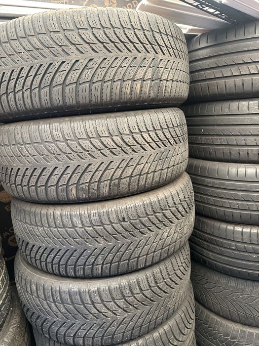 Anvelope iarna 215/55/17, Nokian, dot 2521