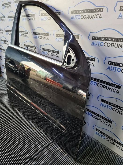 Usa Dreapta Fata Mercedes ML W164 Facelift 2008 - 2011 SUV 4 Usi NEGRU (820) FĂRĂ GEAM